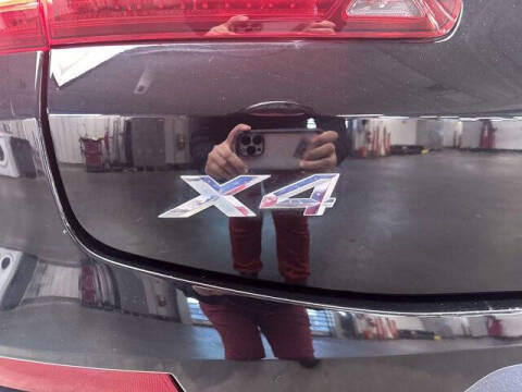 2023 BMW X4 xDrive30i