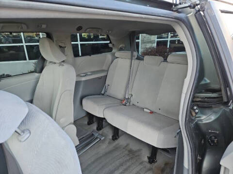 2013 Toyota Sienna
