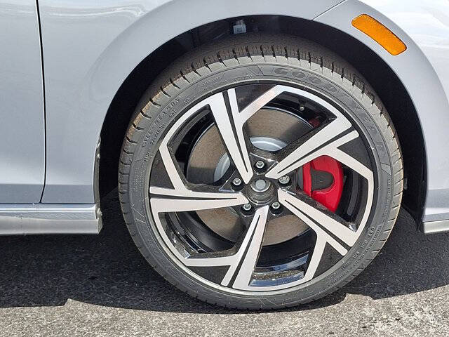2026 Volkswagen Golf GTI SE