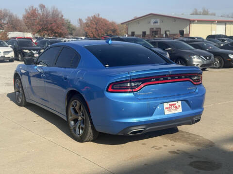 2016 Dodge Charger SXT