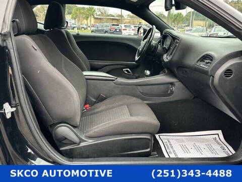 2019 Dodge Challenger SXT