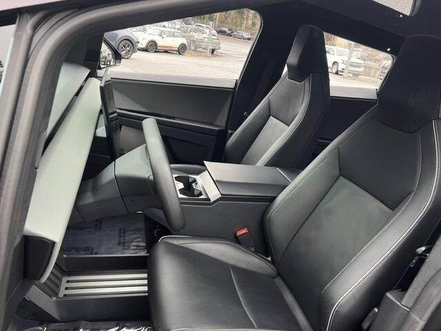 2024 Tesla Cybertruck