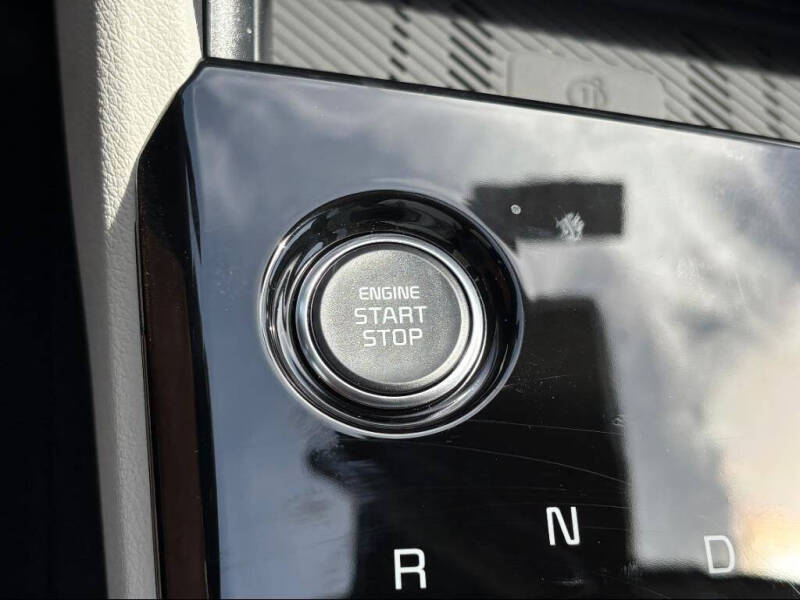 2025 Kia Sportage Hybrid EX