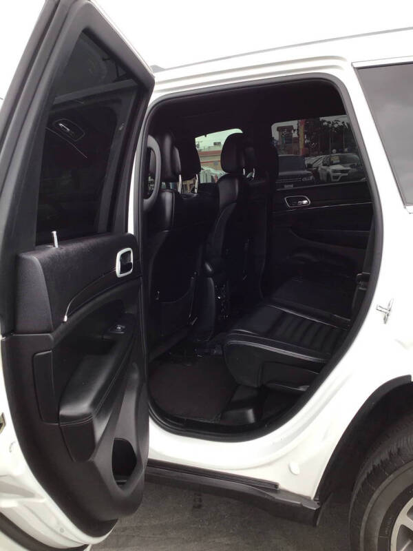 2018 Jeep Grand Cherokee Sterling Edition