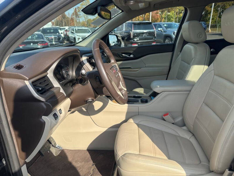 2019 GMC Acadia Denali