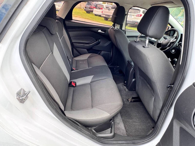 2012 Ford Focus SE
