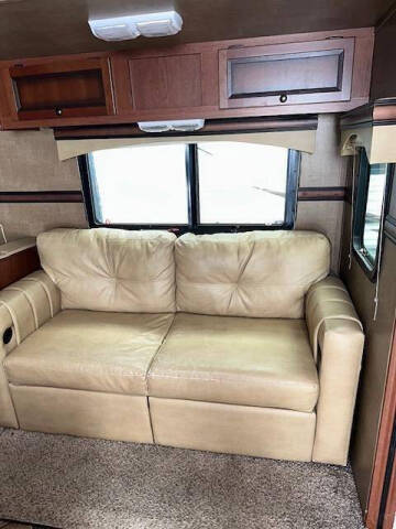 2013 Forest River Solaire 267 BHSK
