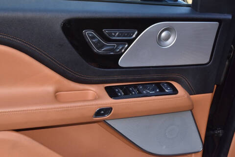 2022 Lincoln Aviator Black Label