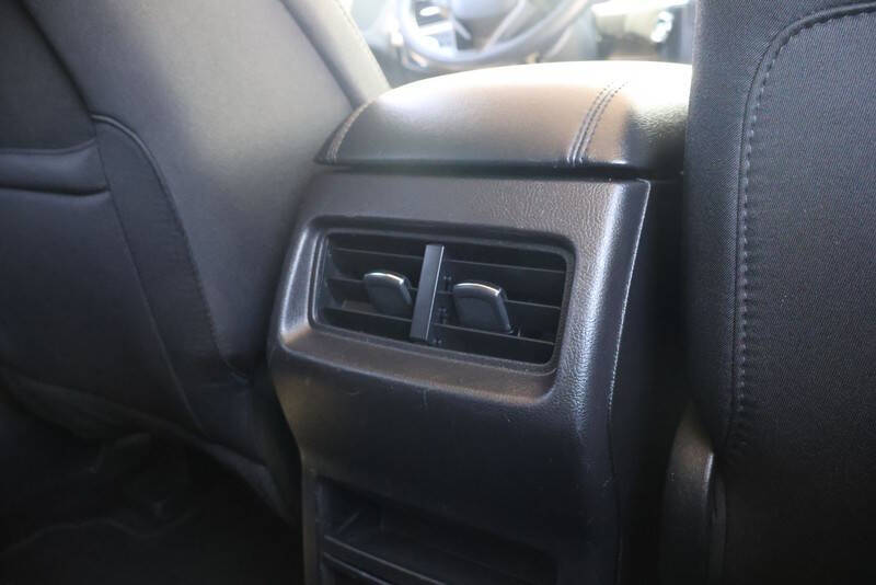 2016 Ford Edge SE