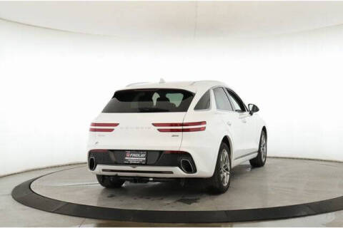 2022 Genesis GV70 2.5T Standard