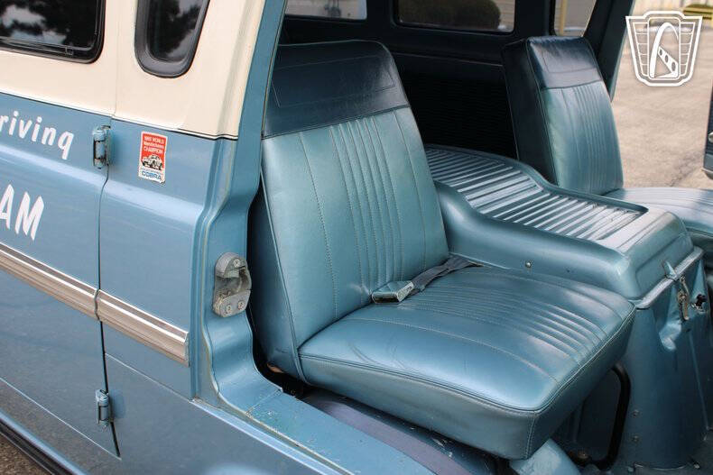 1967 Ford E-150