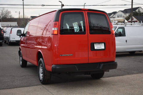 2017 Chevrolet Express 2500