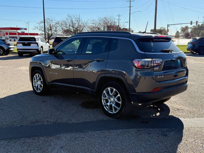 2024 Jeep Compass Latitude Lux