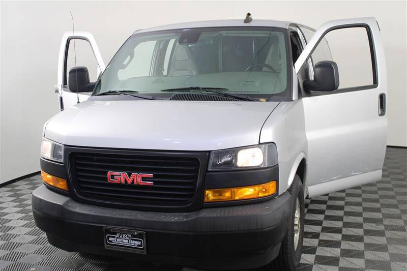 2020 GMC Savana 3500