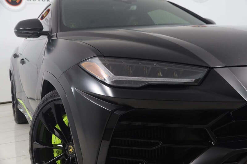 2022 Lamborghini Urus