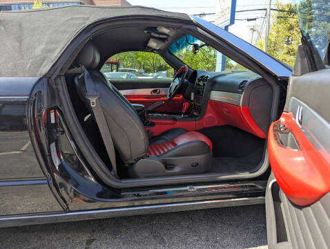 2002 Ford Thunderbird Deluxe