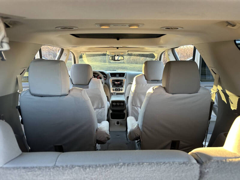 2016 GMC Acadia SLE-2