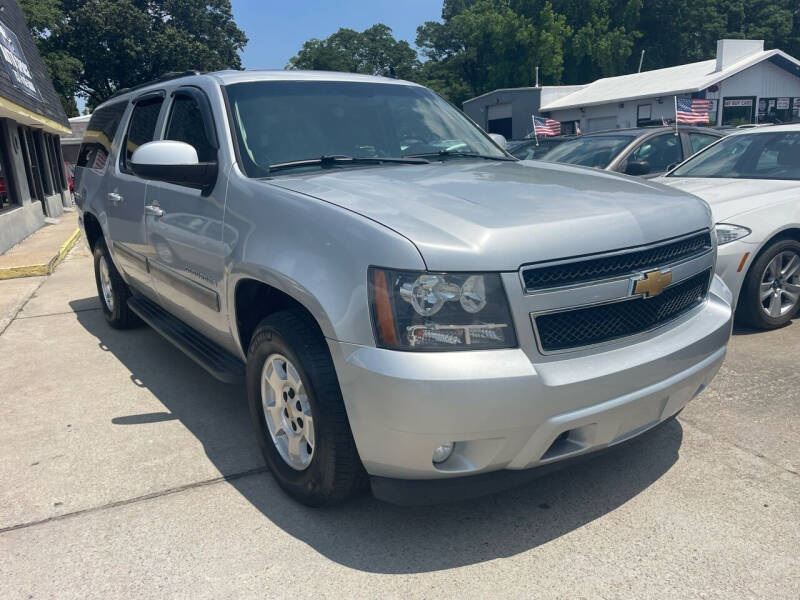2013 Chevrolet Suburban for sale at Auto Space LLC in Norfolk VA
