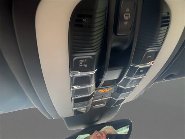 2014 Porsche Cayenne Platinum