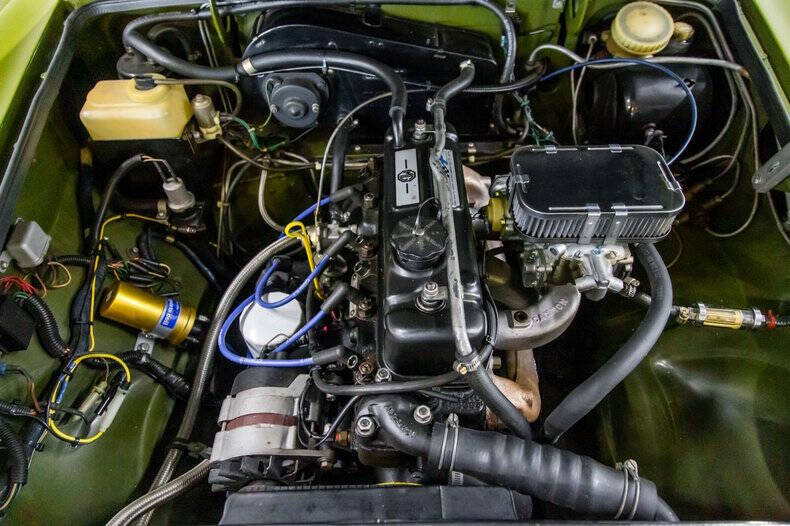 1974 MG B