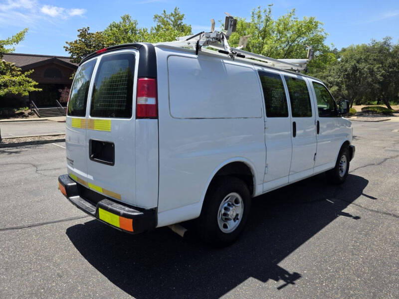 2016 Chevrolet Express 2500