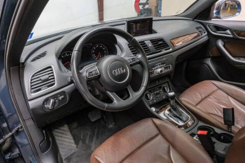 2017 Audi Q3 2.0T quattro Premium Plus