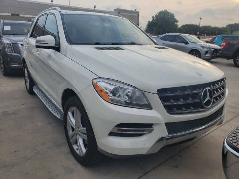 2013 Mercedes-Benz M-Class for sale at GHINIS AUTO SALES LLC in Wylie TX