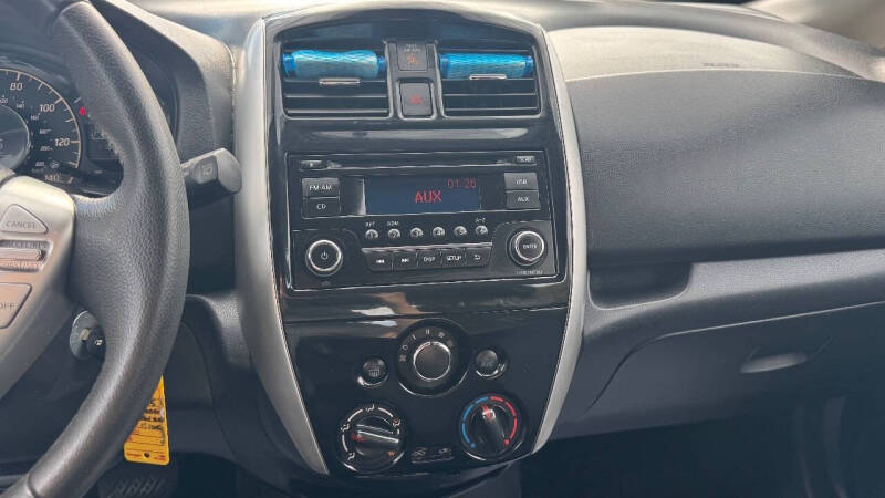 2015 Nissan Versa Note SV