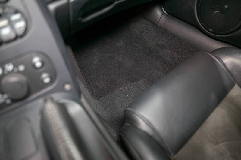 2004 Dodge Viper SRT-10