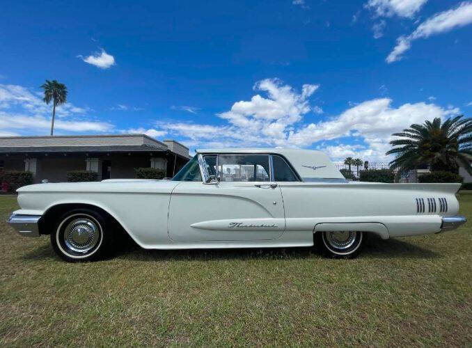 1960 Ford Thunderbird