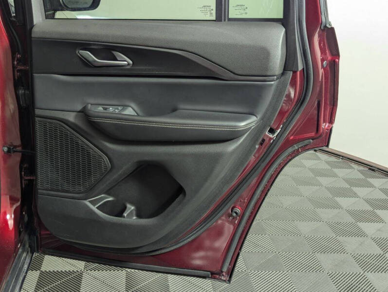 2024 Jeep Grand Cherokee Laredo