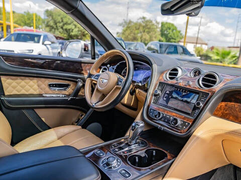 2017 Bentley Bentayga