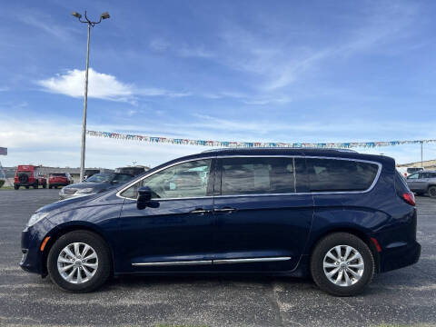2019 Chrysler Pacifica Touring L