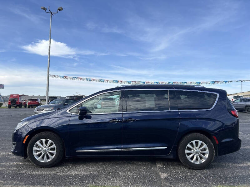 2019 Chrysler Pacifica Touring L