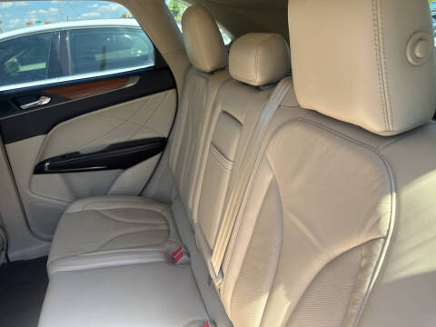 2017 Lincoln MKC Select