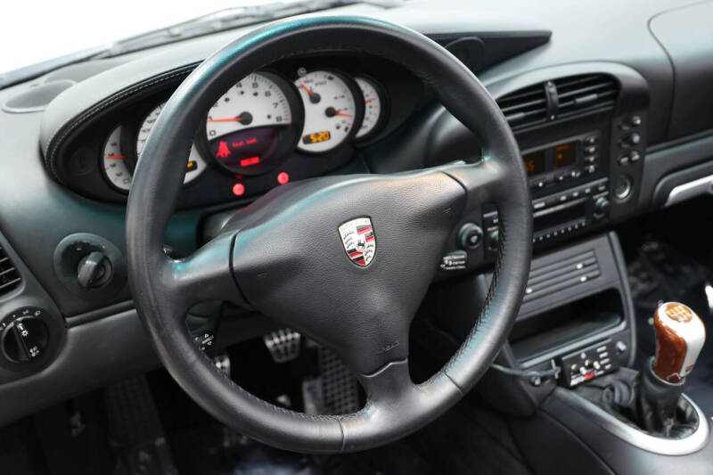 2003 Porsche 911