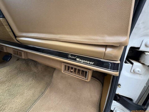 1988 Jeep Grand Wagoneer