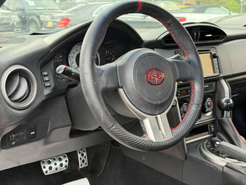 2015 Scion FR-S