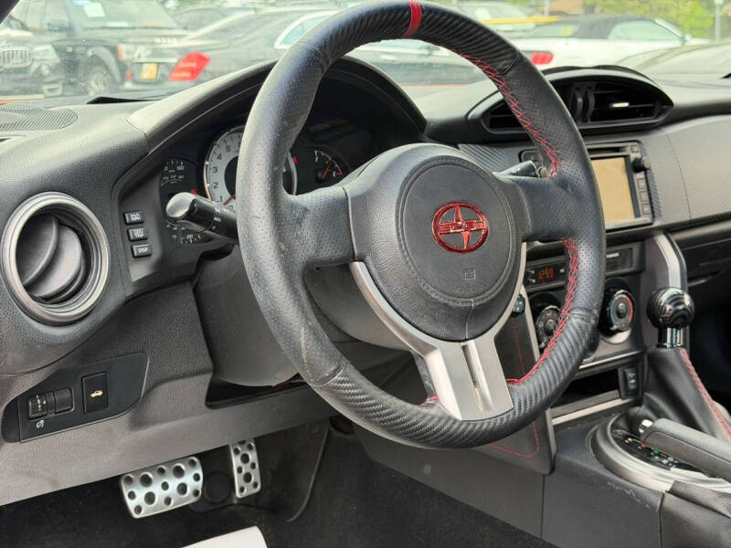 2015 Scion FR-S