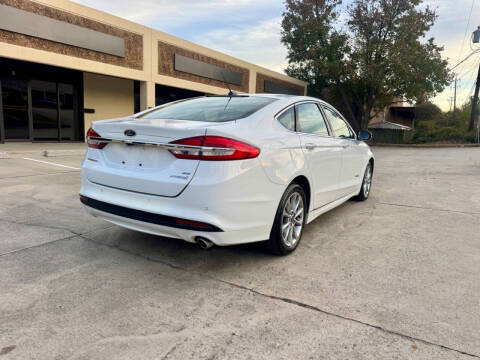 2017 Ford Fusion Hybrid SE
