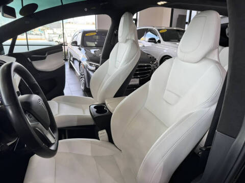 2017 Tesla Model X