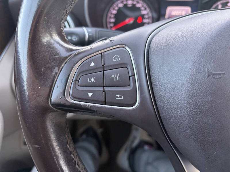 2017 Mercedes-Benz C-Class C 300 Luxury 4MATIC