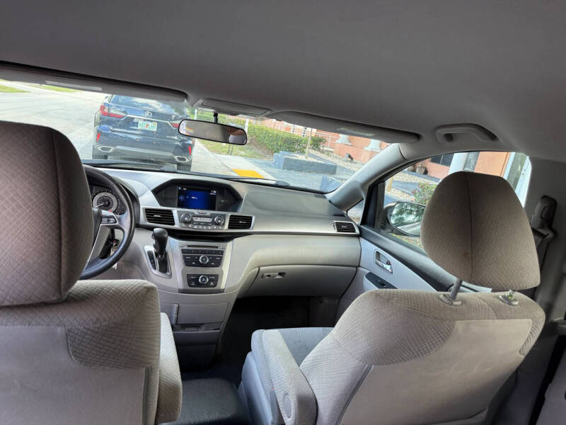 2015 Honda Odyssey LX