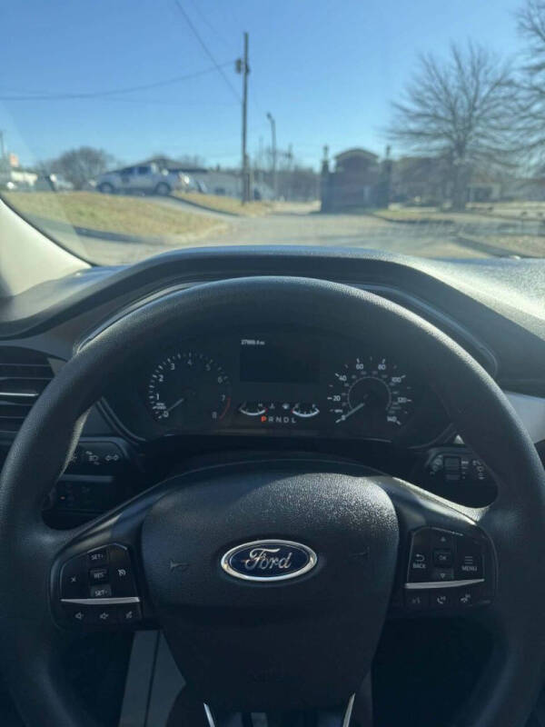 2022 Ford Escape S