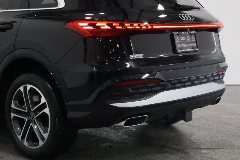 2025 Audi Q5 quattro Premium Plus TFSI