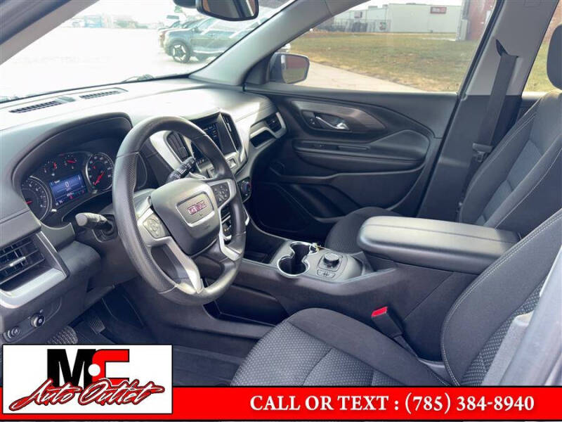 2023 GMC Terrain SLE