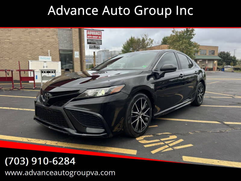 2021 Toyota Camry SE's photo