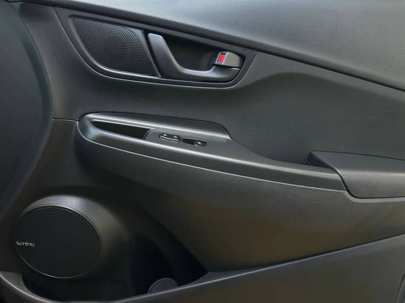 2019 Hyundai Kona SEL