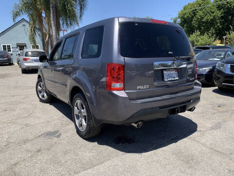2015 Honda Pilot SE