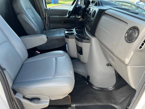 2014 Ford E-Series E-150